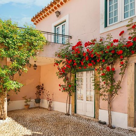 Casa Da Avo Genoveva Guest House โตมาร์ ภายนอก รูปภาพ