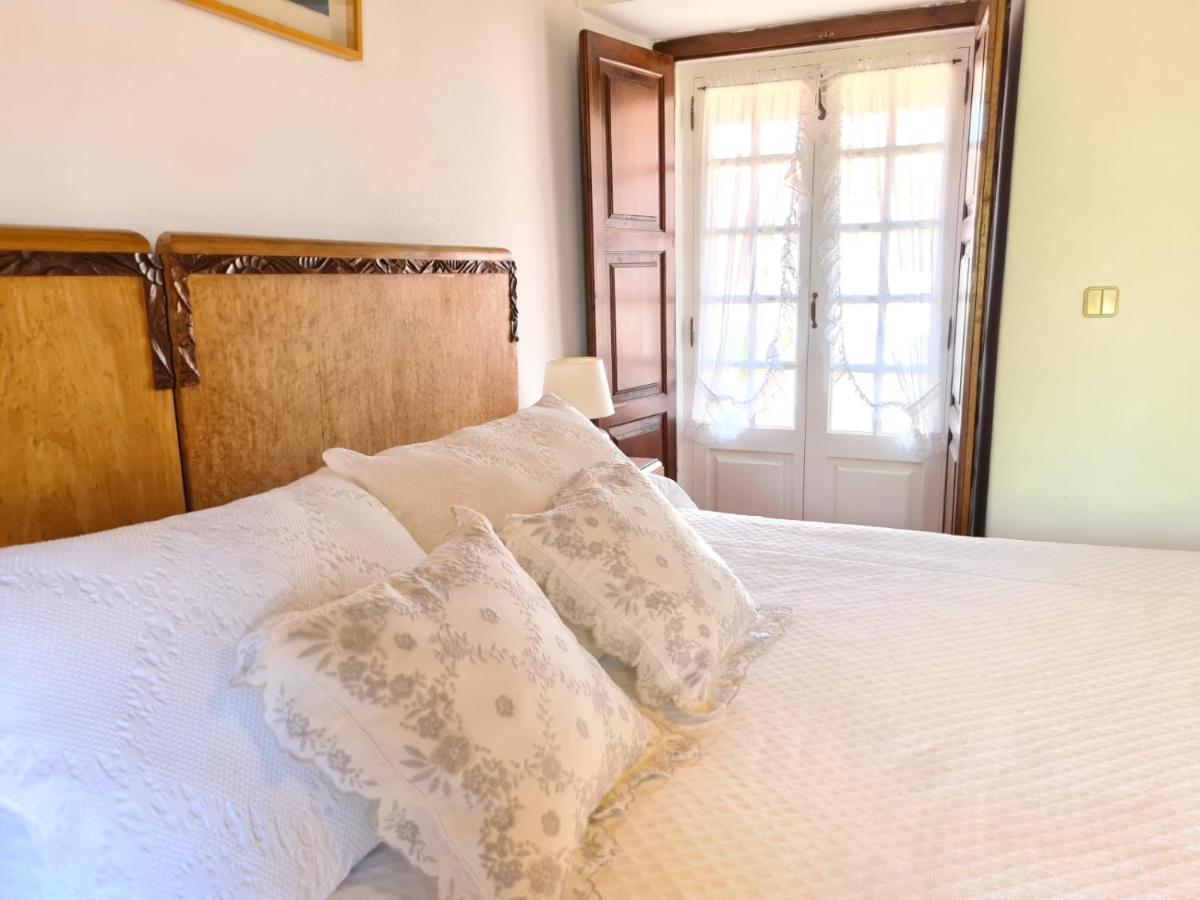 Casa Da Avo Genoveva Guest House โตมาร์ ภายนอก รูปภาพ