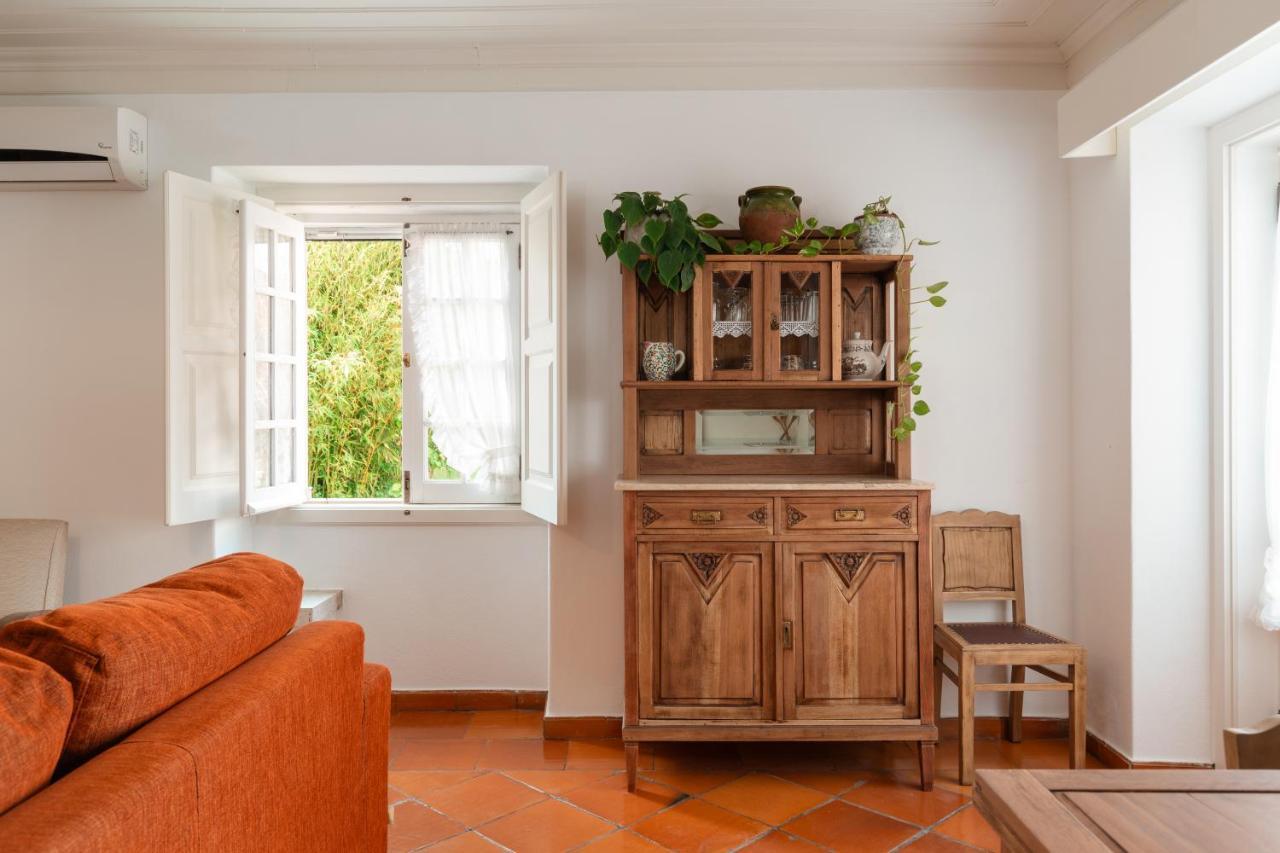 Casa Da Avo Genoveva Guest House โตมาร์ ภายนอก รูปภาพ